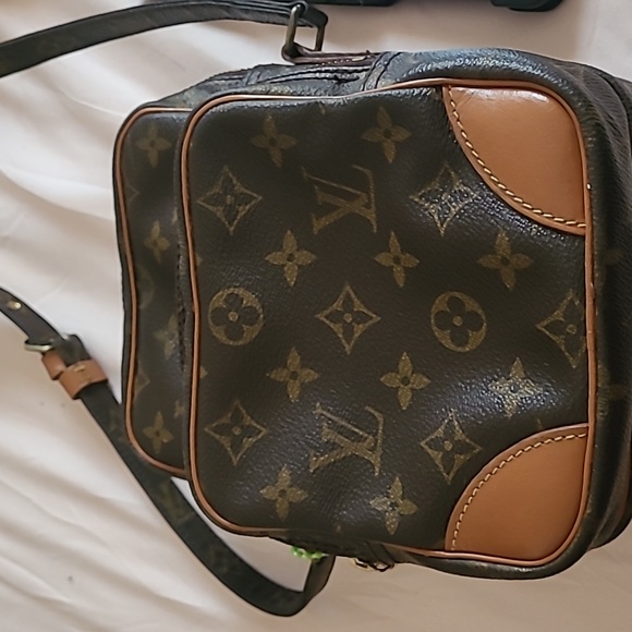 Louis Vuitton Handbags - COPY - Louis Vuitton camera bag